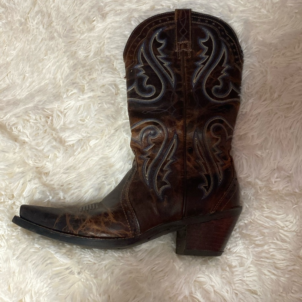 ariat boots size 7.5 women’s